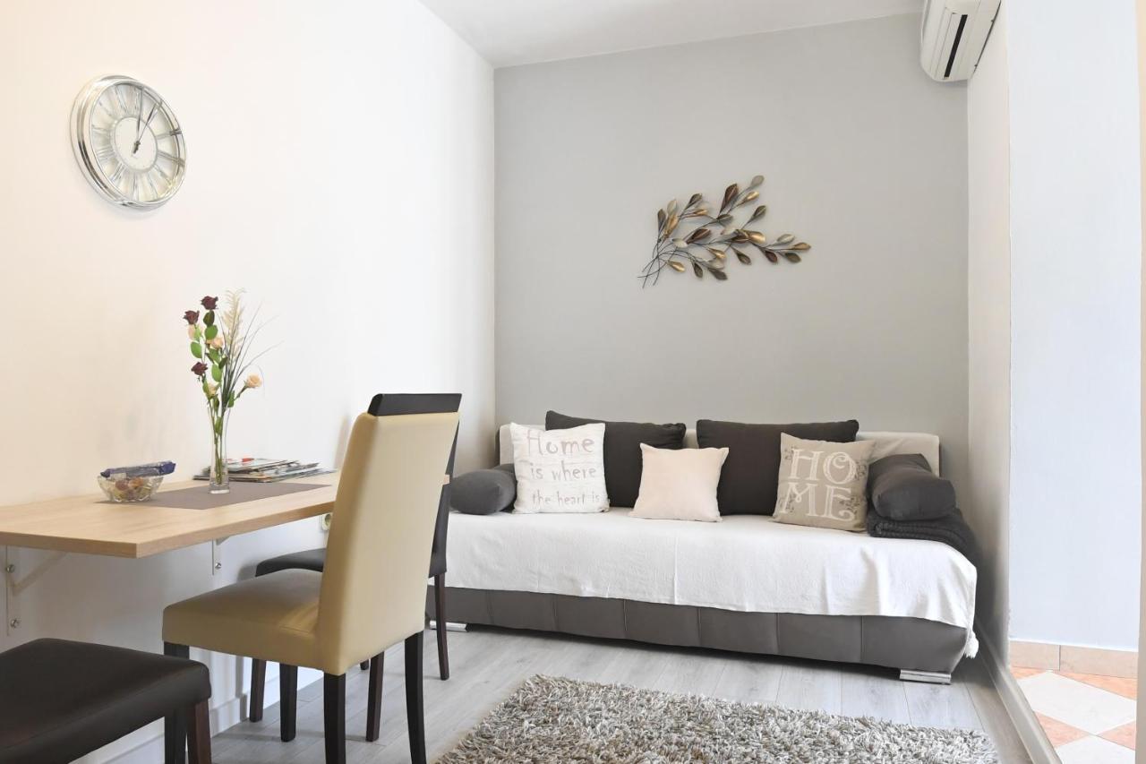 Apartment Karla Задар Екстериор снимка